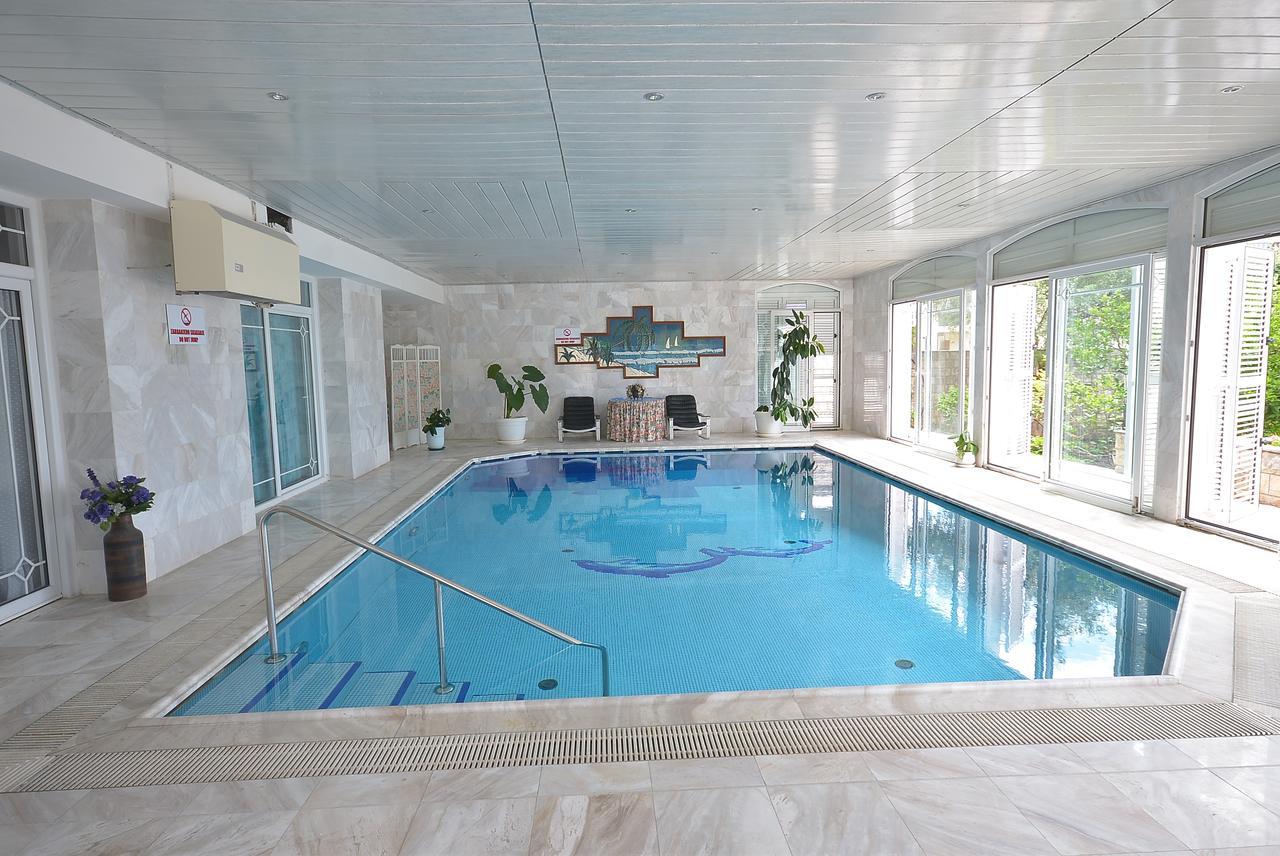 Hotel Vila Margot Herceg Novi Exteriör bild